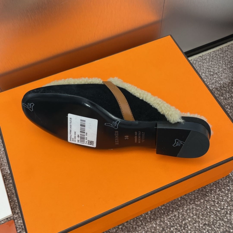 Hermes Slippers